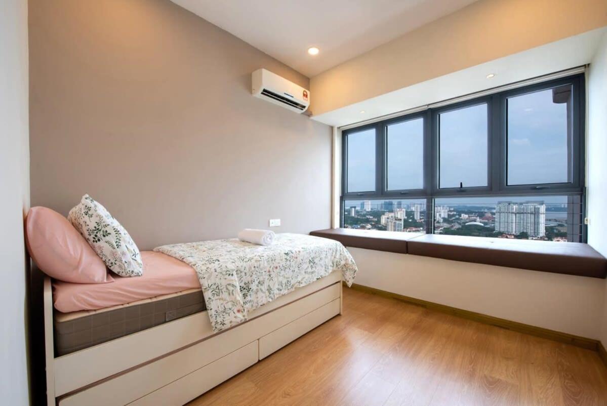 Comfy 3Br Apt In Danga Bay Free Parking Sea View Джохор-Бару Екстер'єр фото
