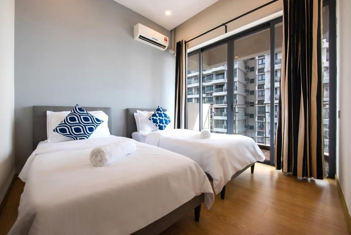 Comfy 3Br Apt In Danga Bay Free Parking Sea View Джохор-Бару Екстер'єр фото