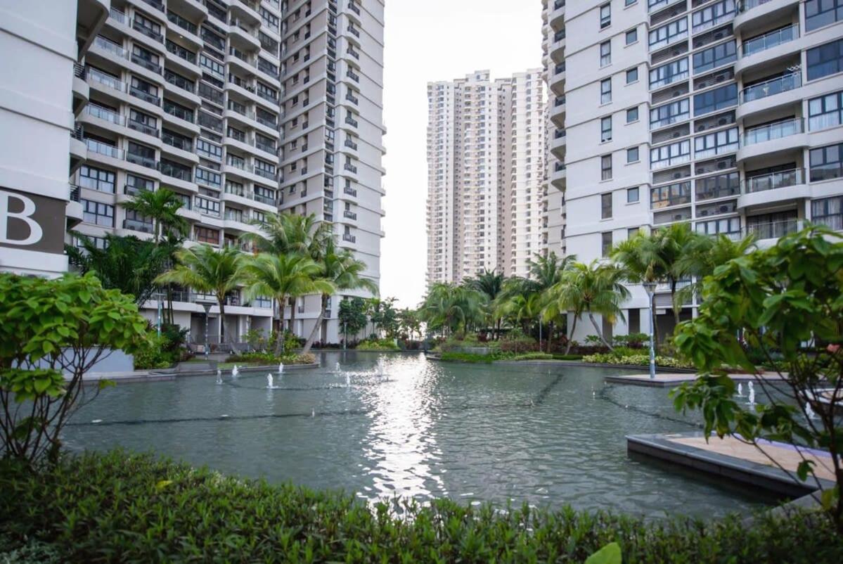 Comfy 3Br Apt In Danga Bay Free Parking Sea View Джохор-Бару Екстер'єр фото