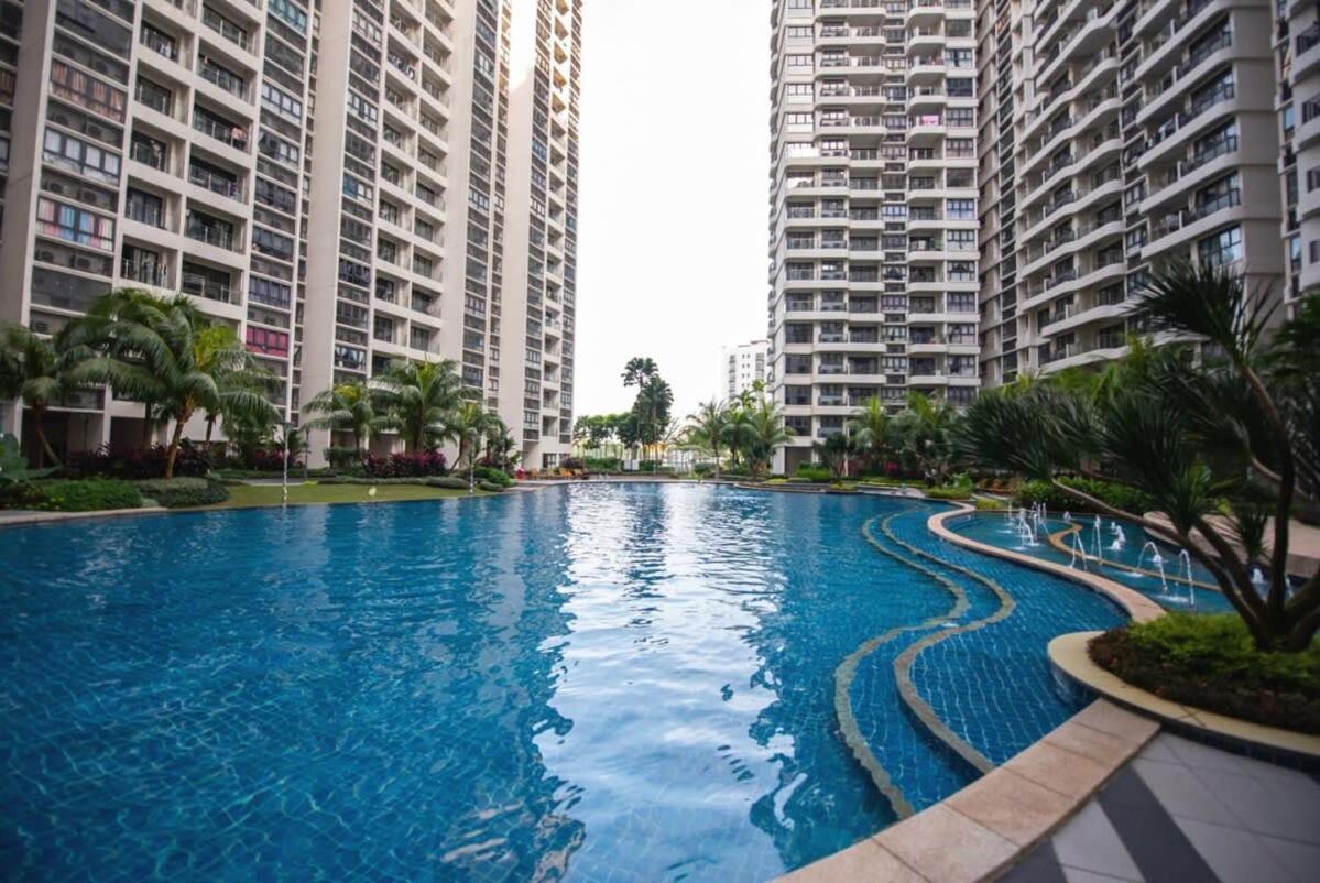 Comfy 3Br Apt In Danga Bay Free Parking Sea View Джохор-Бару Екстер'єр фото